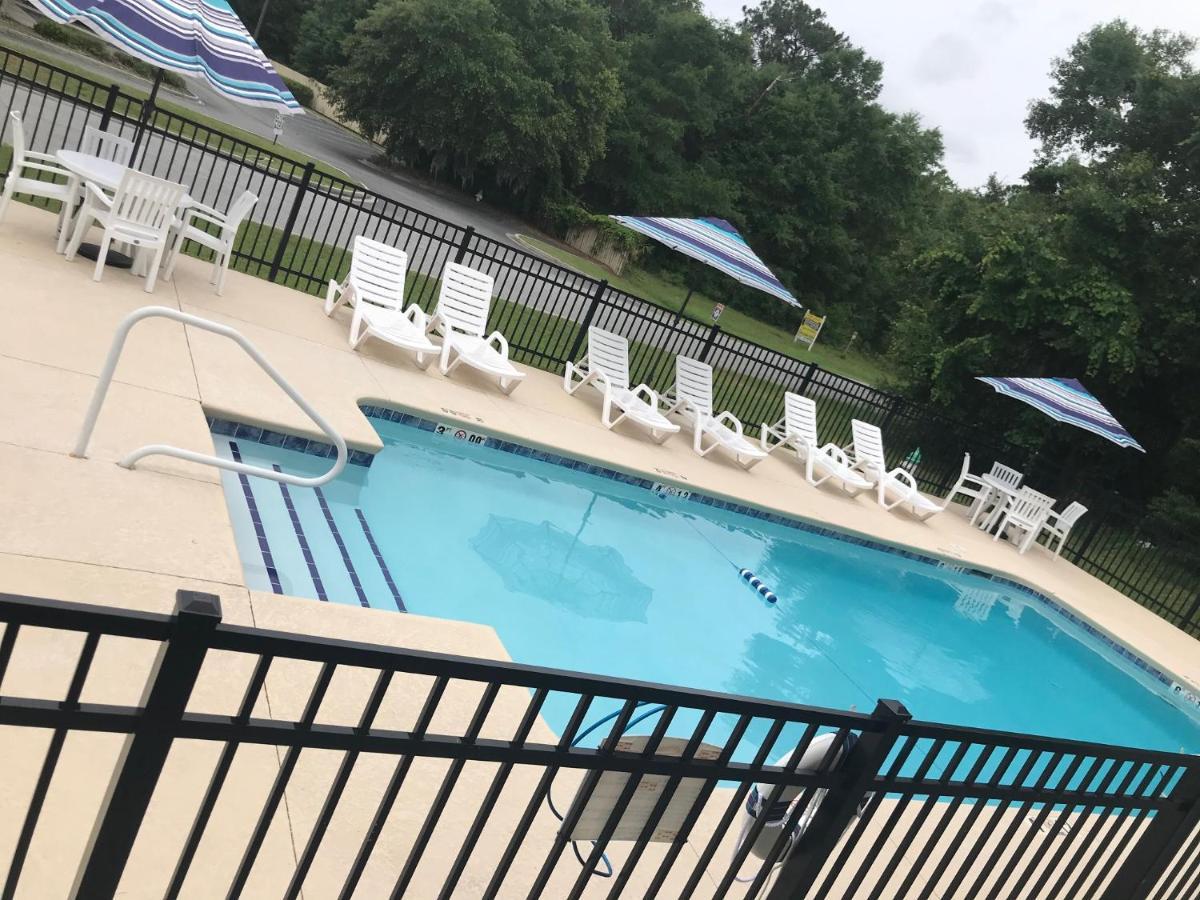 Baymont By Wyndham Lake Park Valdosta I75 מראה חיצוני תמונה
