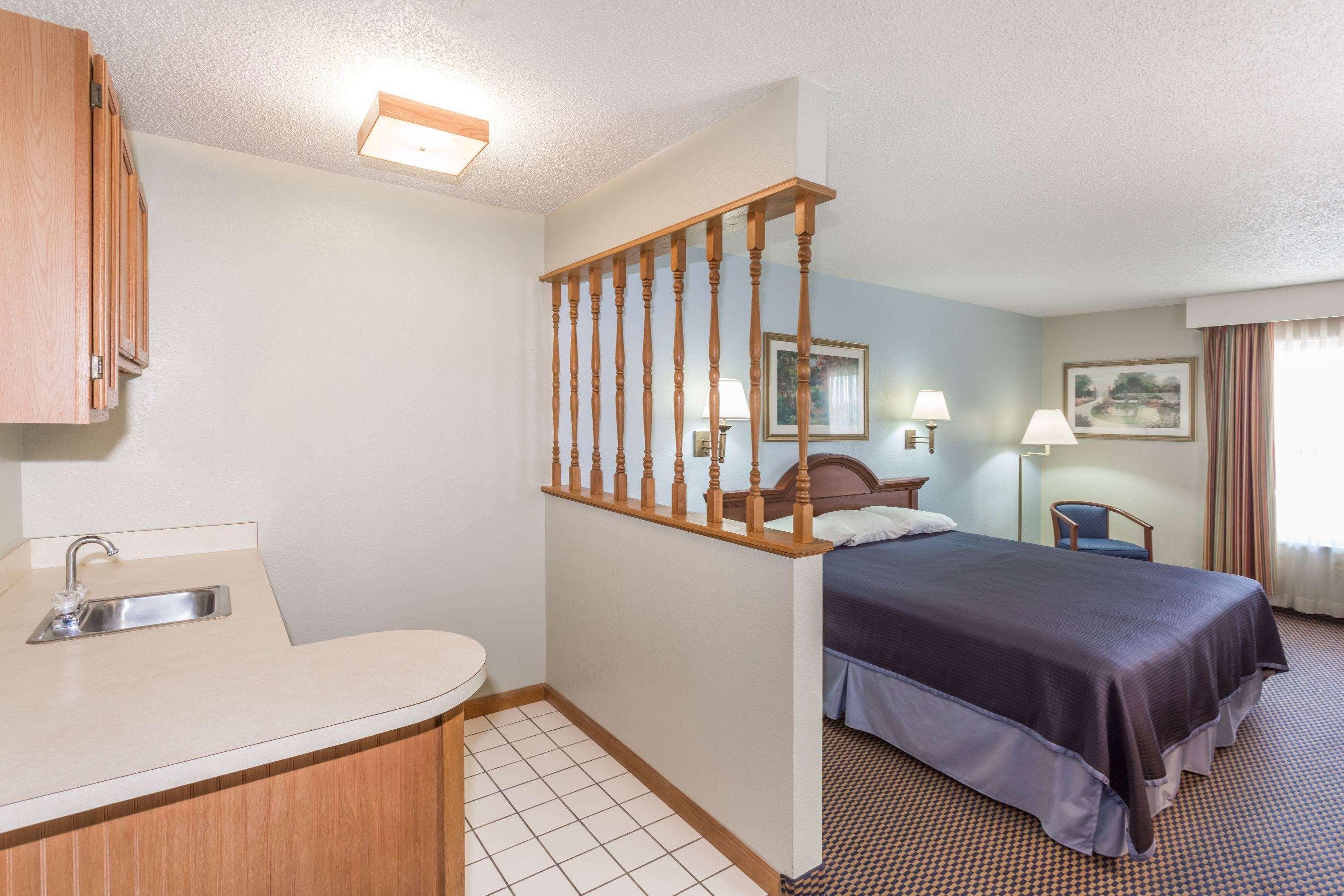 Baymont By Wyndham Lake Park Valdosta I75 מראה חיצוני תמונה